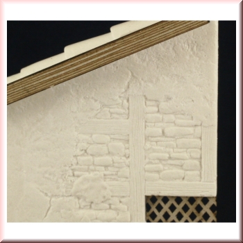 Green-Line: GL-054-004 "Hausfront mit Brunnen" für 54mm Figuren