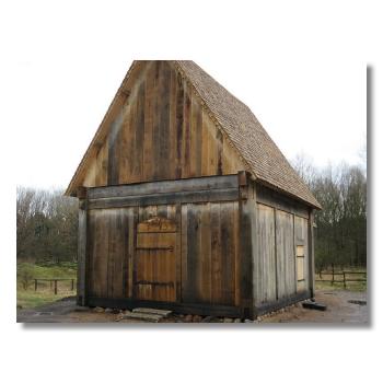 Green-Line: GL-QK-010 Medieval wooden Chapel, 1:72