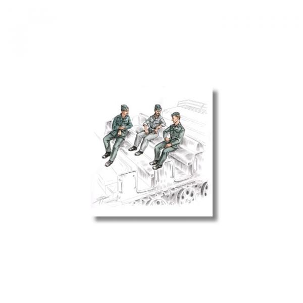 CMK Kits: 129-F72156 German soldiers for FAMO (3 fig.)