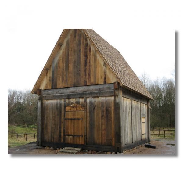Green-Line: GL-QK-010 Medieval wooden Chapel, 1:72
