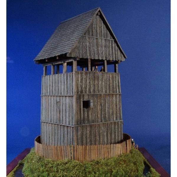 Green-Line: GL-QK-004 Medieval  wooden Motte, 1:72
