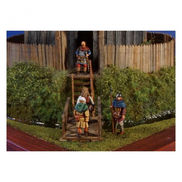 Green-Line: GL-QK-004 Medieval  wooden Motte, 1:72